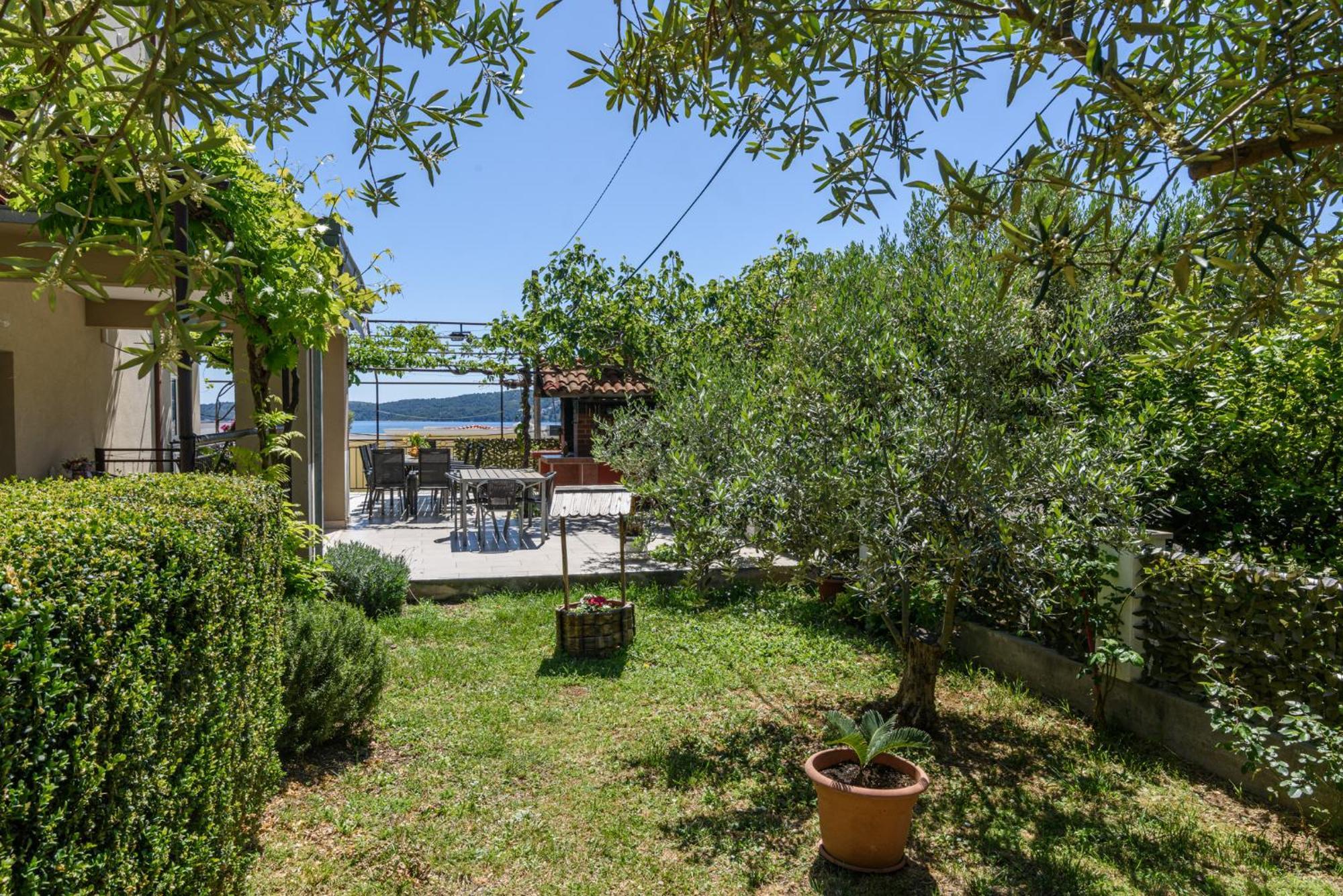 Apartments Villa Ivanka Trogir Kültér fotó